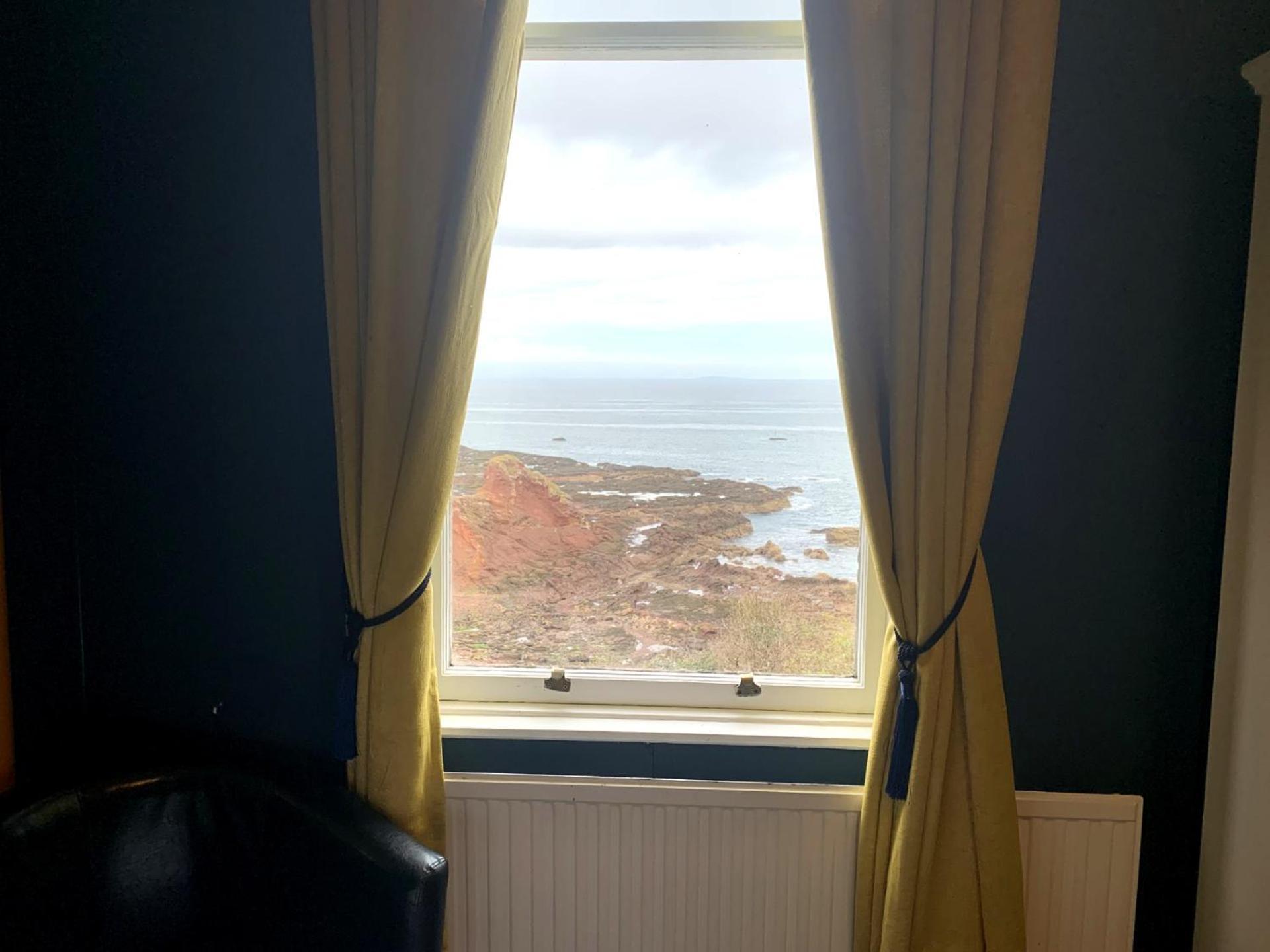 Bayswell Park Hotel Дънбар Екстериор снимка