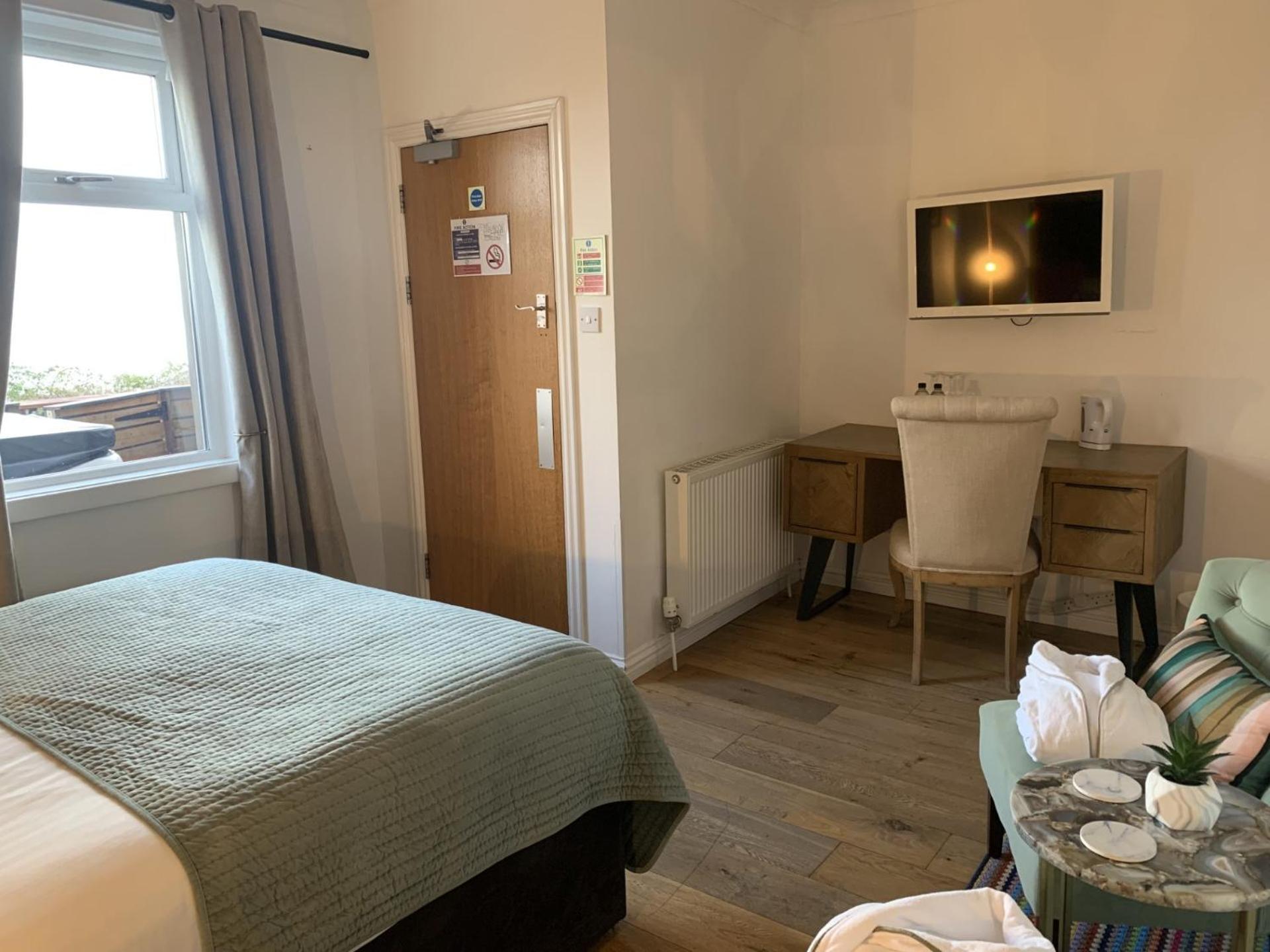 Bayswell Park Hotel Дънбар Екстериор снимка